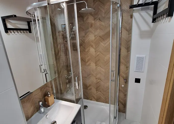 Ananasapart 600 Metrow Morze 300 Metrow Starowka アパート コウォブジェク